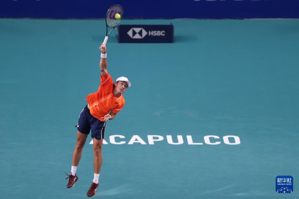 网球——墨西哥公开赛：德米纳尔晋级八强