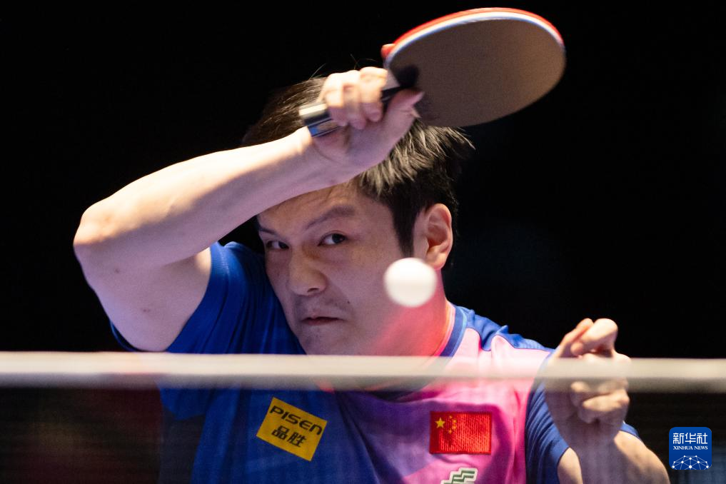 乒乓球——澳门世界杯：樊振东对阵林诗栋