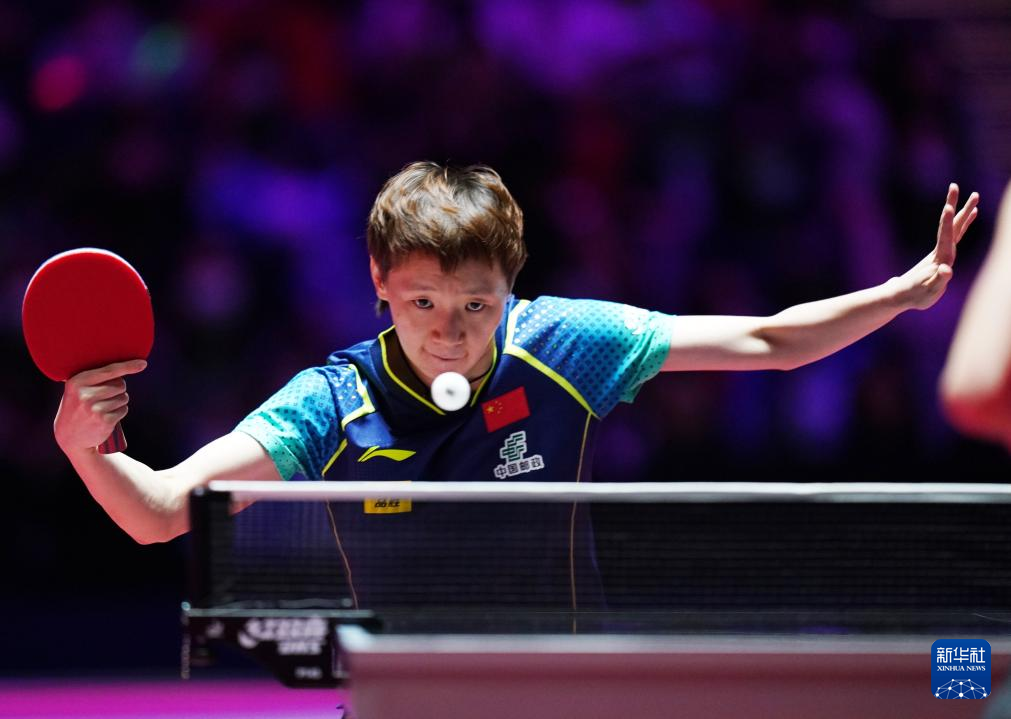 乒乓球——澳门世界杯：王曼昱晋级八强