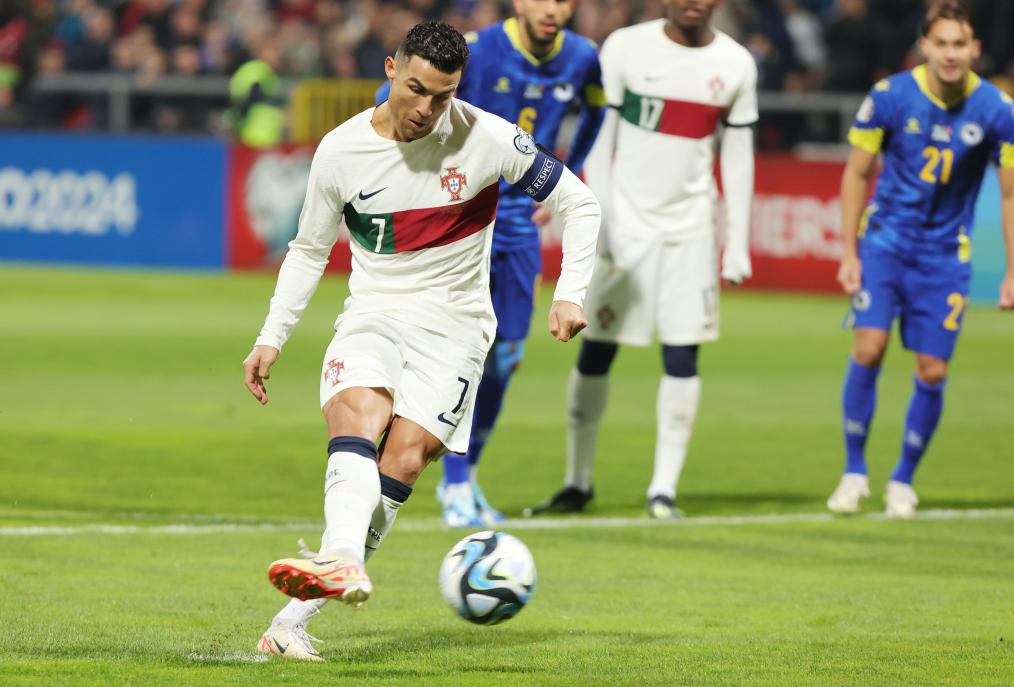 葡萄牙队备战欧锦赛 C罗暂缓归队