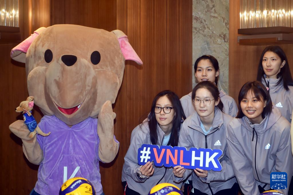 排球——中国队抵达香港参加世界女排联赛