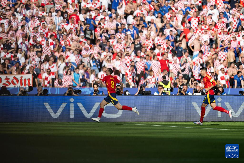 足球——欧锦赛：西班牙胜克罗地亚