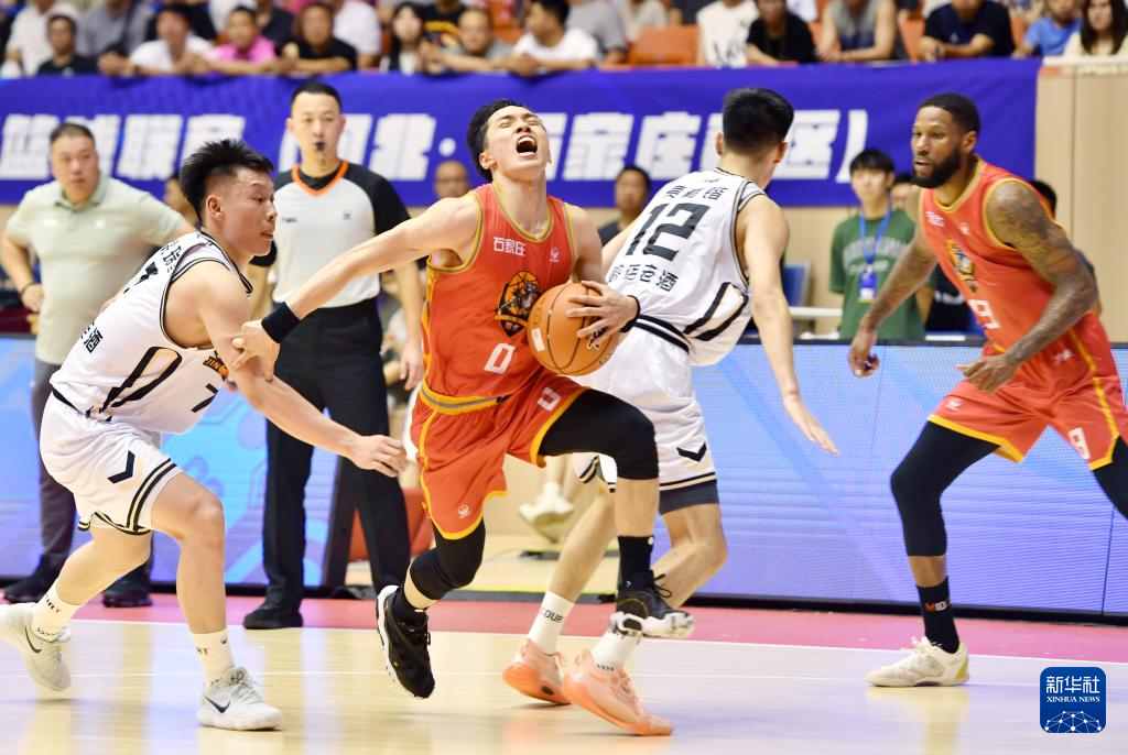 篮球——全国男子篮球联赛：石家庄翔蓝不敌河南赊店老酒