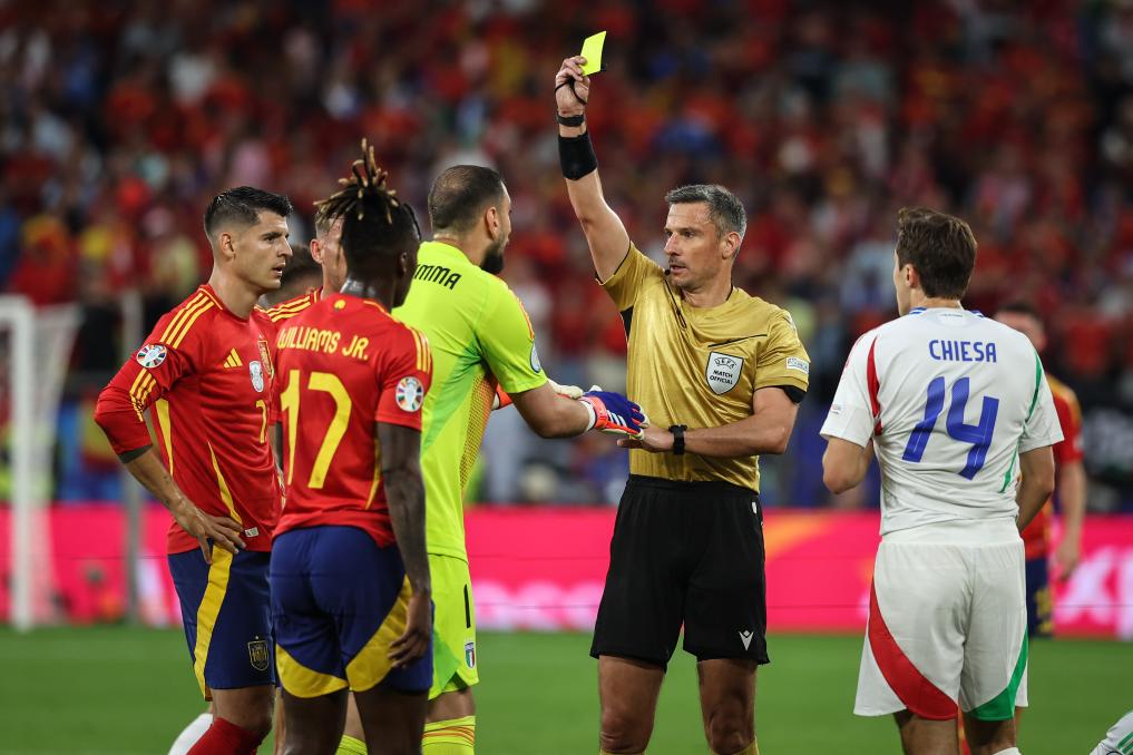 AI助力欧洲杯足球比赛实现更精准判罚