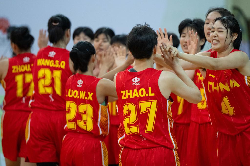 中国女队夺得世界中学生篮球锦标赛冠军