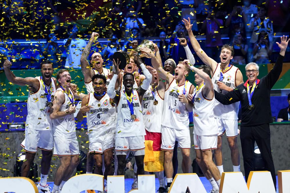 篮球世界杯｜德国力克塞尔维亚 全胜战绩勇夺队史世界杯首冠