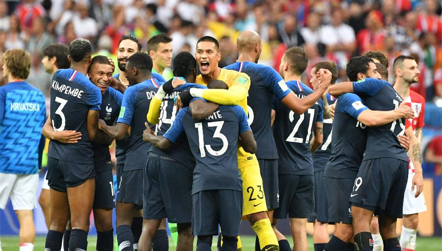 7.16世界杯快报：法国击败克罗地亚登顶世界杯