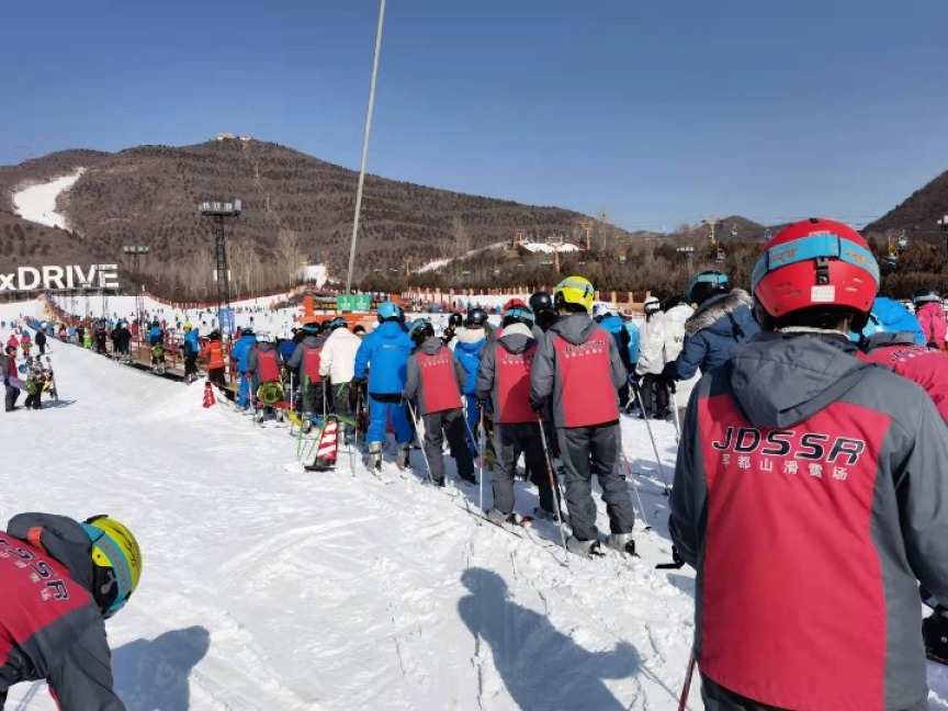 黎巴嫩滑雪运动员期盼在北京冬奥会上为国争光