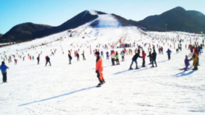 日本滑雪專家：北京冬奧會後“滑雪熱”要吸取日本的教訓