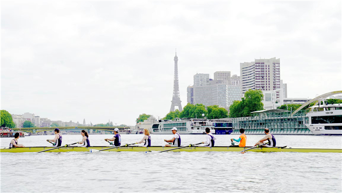 “运河深潜”来到巴黎　塞纳河上三度挥桨