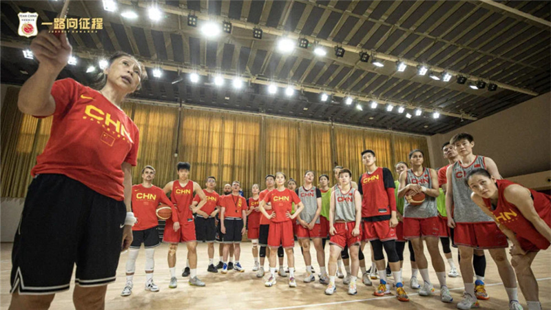 中国女篮开启海外拉练备战2022年女篮世界杯