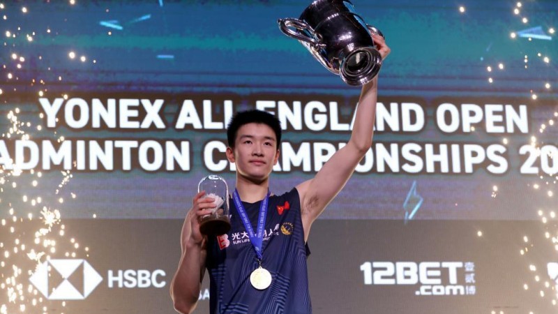 全英羽毛球公开赛：李诗沣获得男单冠军