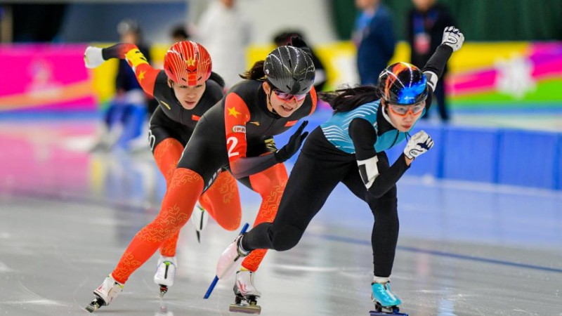 速度滑冰——全国冠军赛：女子短距离团体追逐赛况