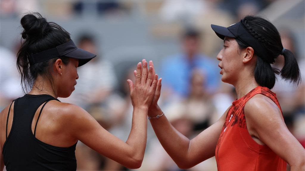 中国网球协会祝贺王欣瑜法网女双夺冠