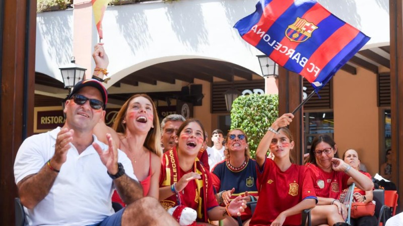 女足世界杯——球迷庆祝西班牙夺冠