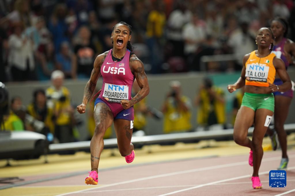 田径世锦赛——女子百米:理查德森打破赛会纪录夺冠