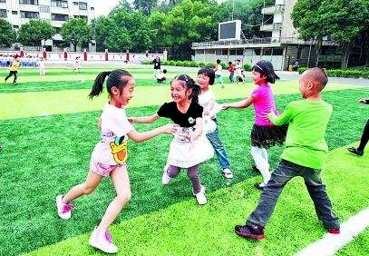 《中国群众体育发展报告（2018）》发布，国人人均体育场地面积达1.66平方米