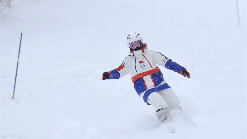 中国中学生体育代表团积极备战世界中学生冬季运动会
